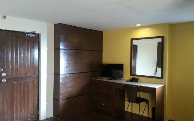 Cristina Villas Mountain Resort and Hotel Manila