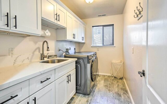 Quaint Flagstaff Retreat w/ Outdoor Dining!