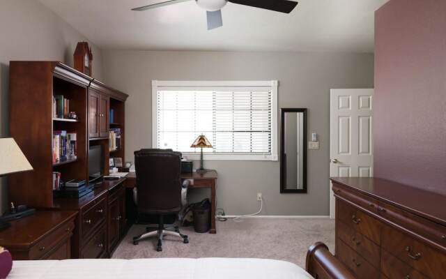 Scottsdale Serenity Pool  5Bd Sleeps 14