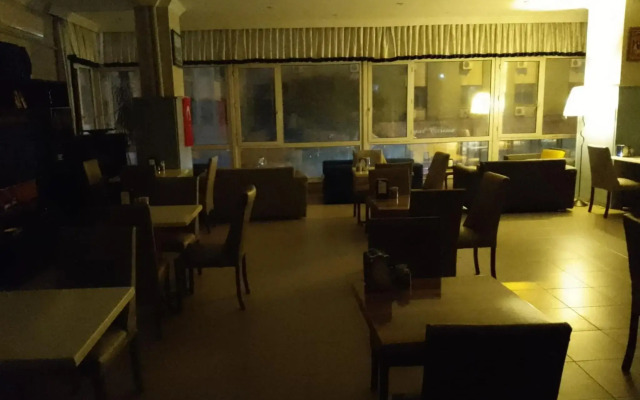 Tac Hotel