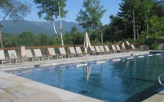 Upscale 3BR Topnotch Overlook