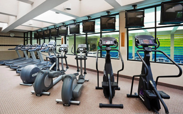 Crowne Plaza Knoxville Downtown University by IHG