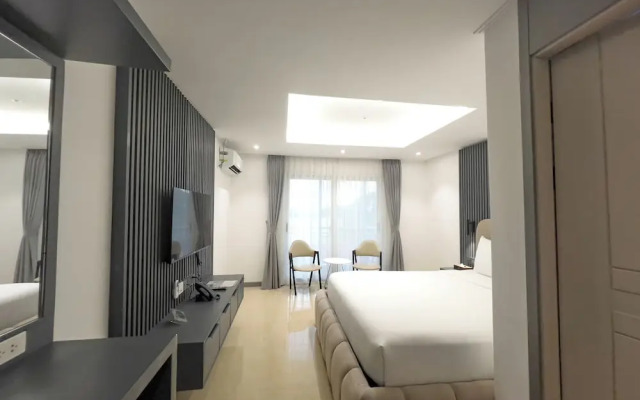 The Clover Hotel