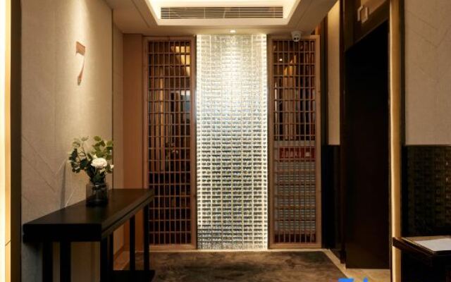 Xing Yi Hai Yu Hotel