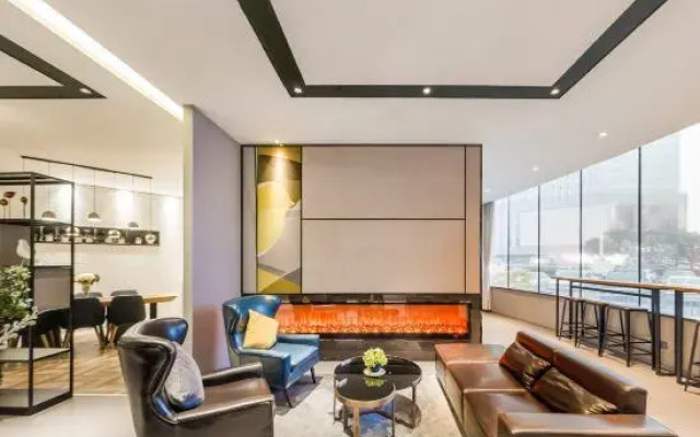 Homeinn Selected Hotel (Changyi Jiaotong Street Zhongbai Building)