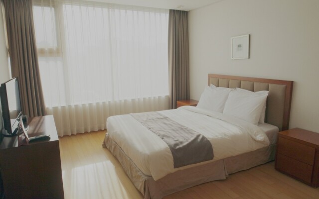 Vabien Suite 1 Serviced Residence