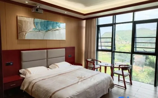 Yizhang Xinsheng Hot Spring Hotel