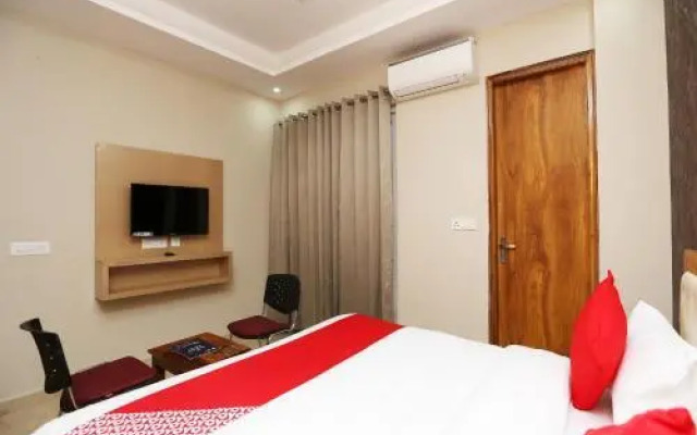 Palm Garden Suites By OYO Rooms