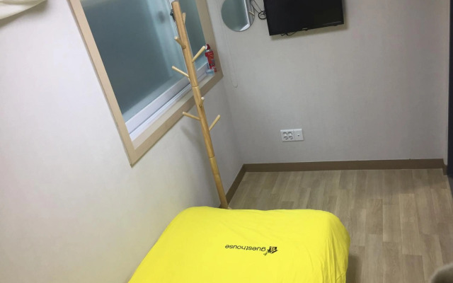 24 Guesthouse Seoul Cheongryangri