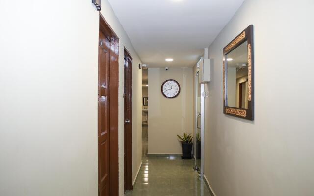 OYO 90338 Prima Saujana Budget Hotel