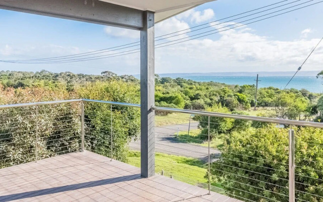 7 Graydens with views in Ventnor
