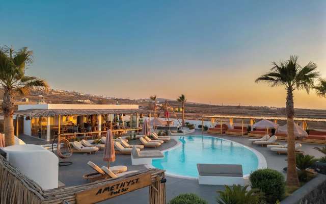 Amethyst Luxury Suites