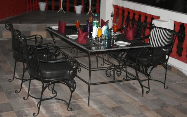 Aanantham Country Resort