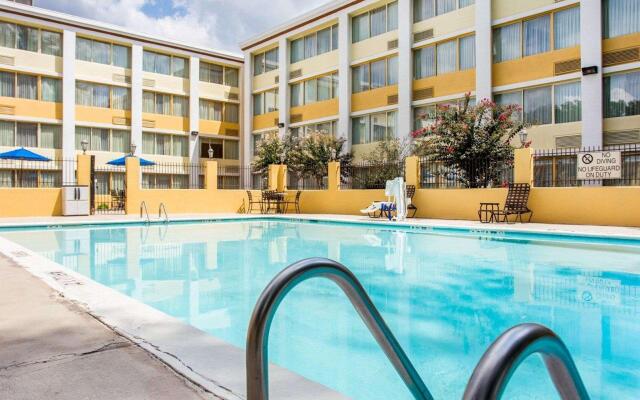 Budgetel Inn & Suites Atlanta