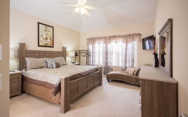 Enchanted Sand Hill Vacation Home