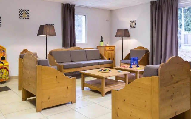 APPARTEMENT CALME 5 PERSONNEs CENTRE ST LARY