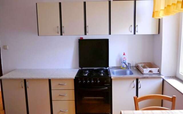 Cozy 1 Bedroom Apartment With sea View