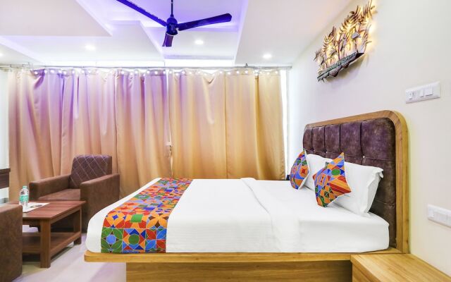 Fabhotel Prime Ravila Grand