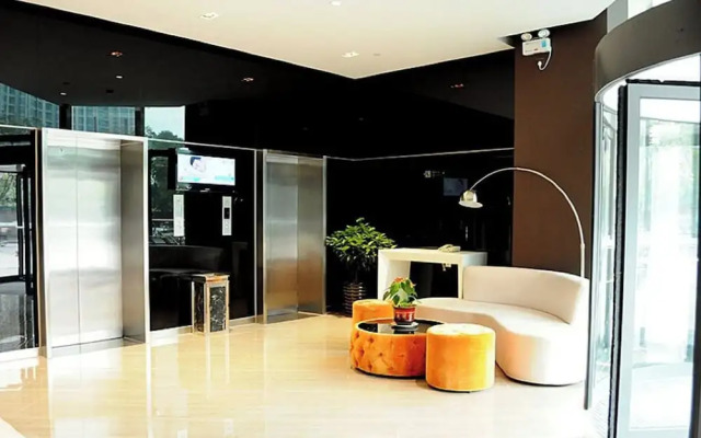 StarChain Qijiang Hotel - Zhongshan Xingzhong Square Sunwen Pedestrian Street Branch