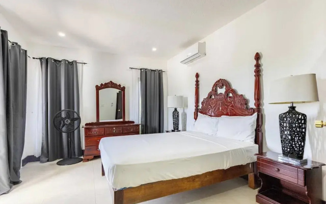 2 Bedroom Apartment Near Ocho Rios