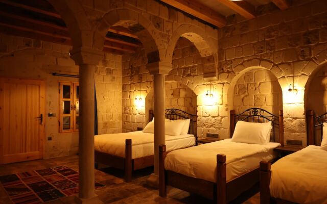 Caverna Hotel Premium Caves