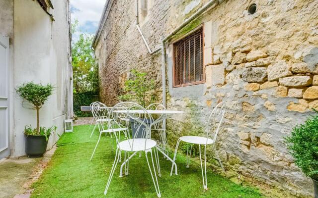 Attractive Apartment in Isigny-sur-mer Near Centre