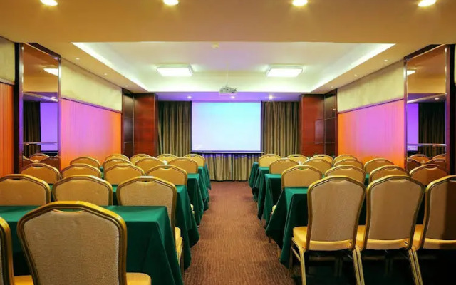 Luzhiyun Shengyue Hotel