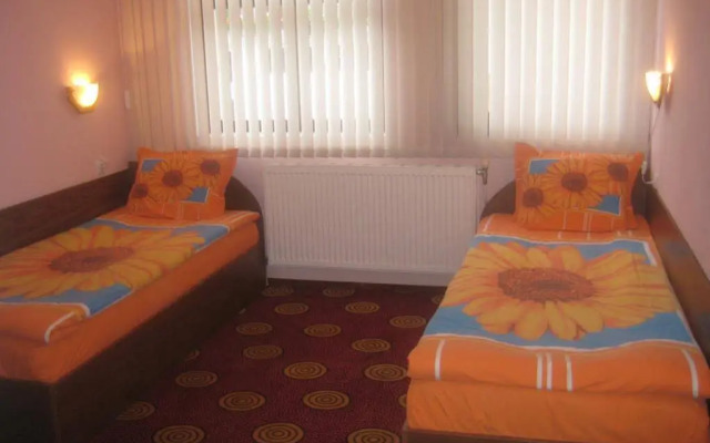 Aseva House Family Hotel