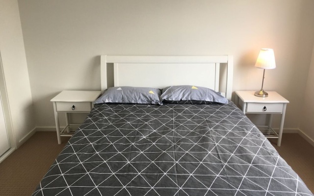 Apple House Point Cook – Guest Rooms – Melbourne