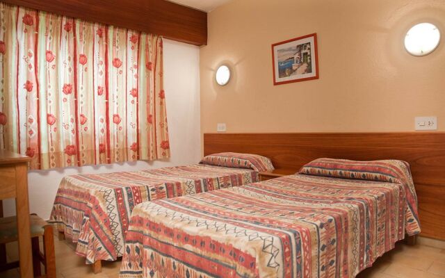 Apartamentos Mira Mola