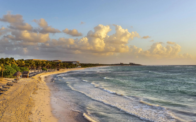 Grand Palladium White Sand Resort & Spa All Inclusive