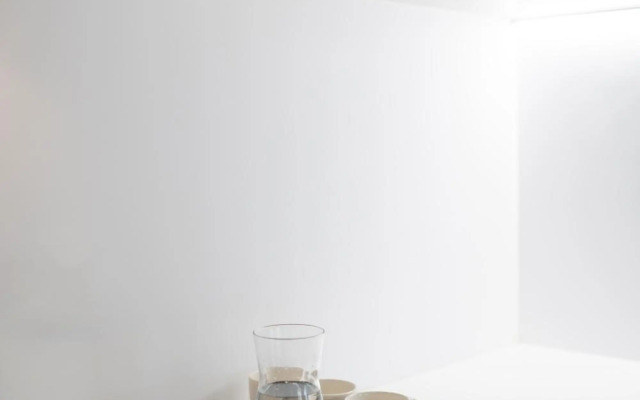 Monsanto Hill House - NO. 565 -1 E