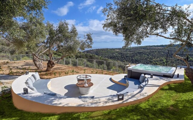 Luxury Villa Oasis 11 Bedrooms With Heated Pool