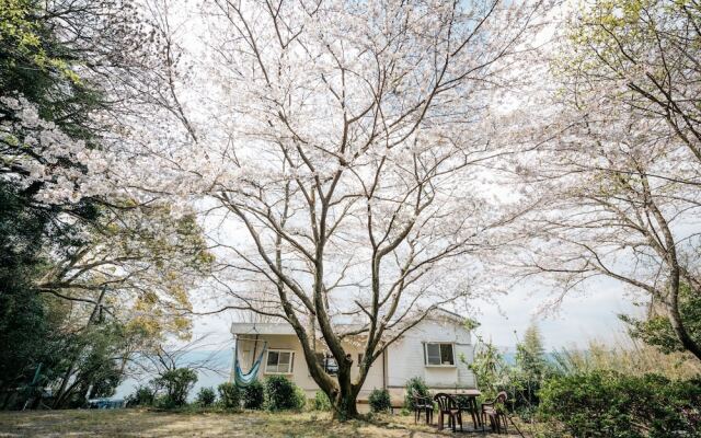 Sakura Beach Garden