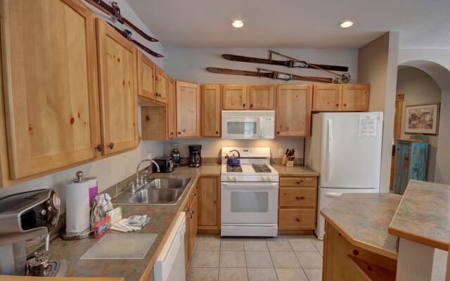 Trappers Crossing 8764