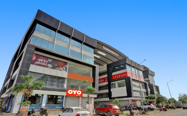 Oyo Flagship 92431 Hotel Arihant