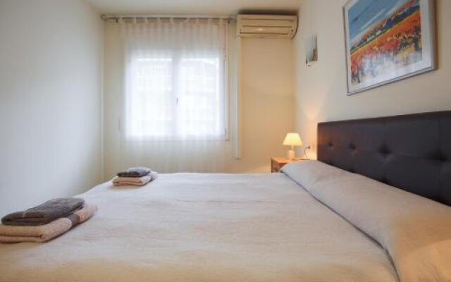 Aparteasy-Sant Antoni Family Apt