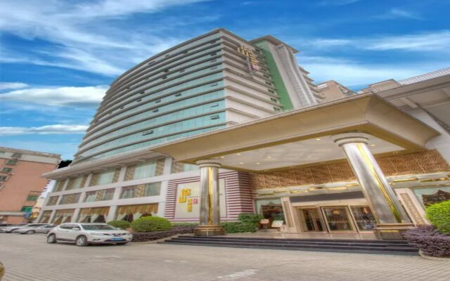 Yishan Business Hotel