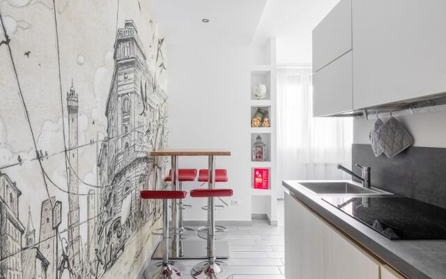 Monterumici 36 - Saffi Glamorous Apartment