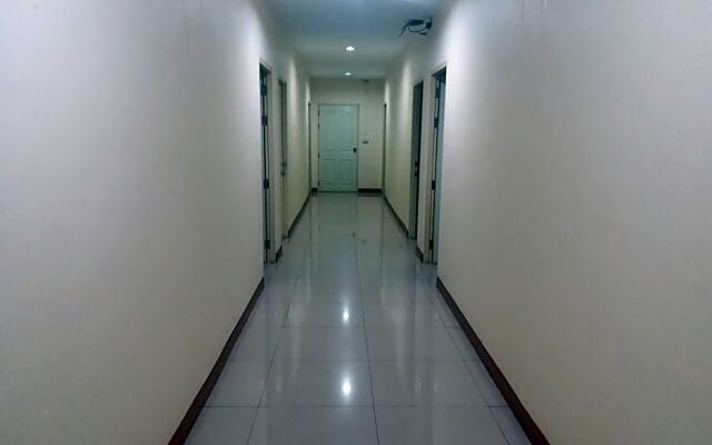 Chawalee Place