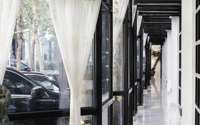 Beijing West International Trade Hotel