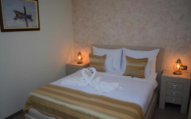 Hotel Helada