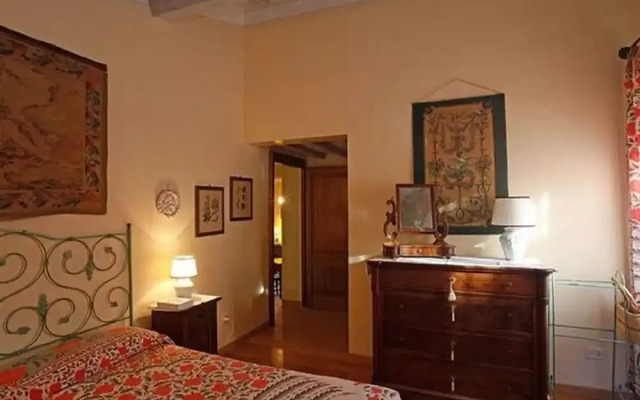 Apartment in Cetona With Pool