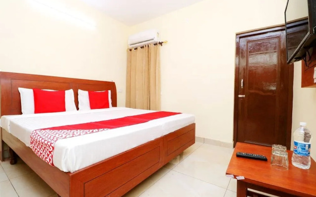 Chinar by OYO Rooms