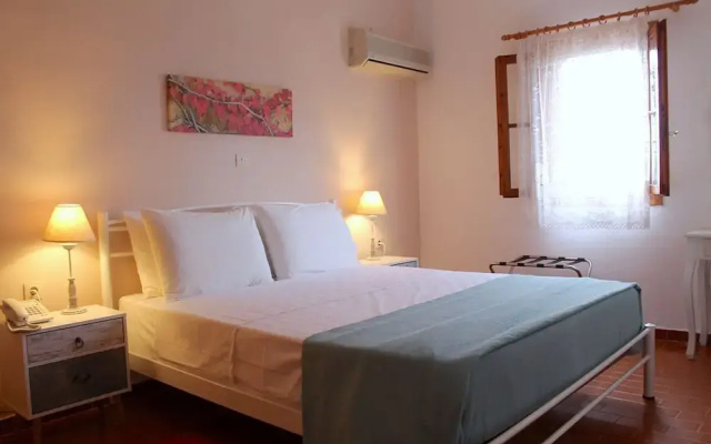 Cavo Grosso Bungallows