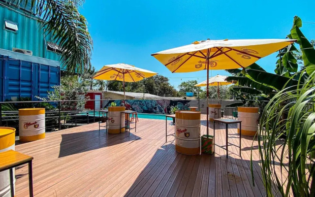 Tetris Container Hostel