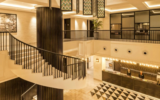 Lemon Tree Premier City Center Pune