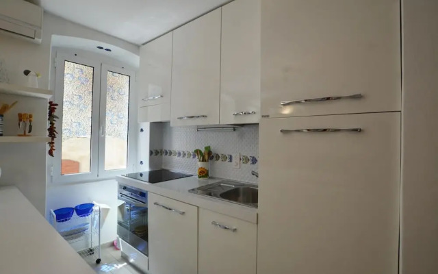 Bea Leo in Rovinj With 1 Bedrooms and 1 Bathrooms