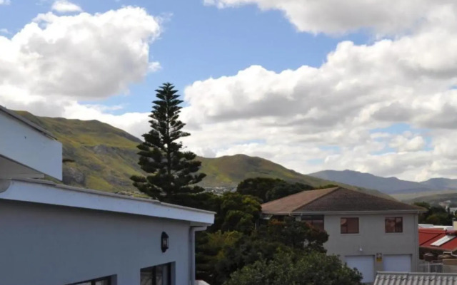 Two Palm House - Vermont