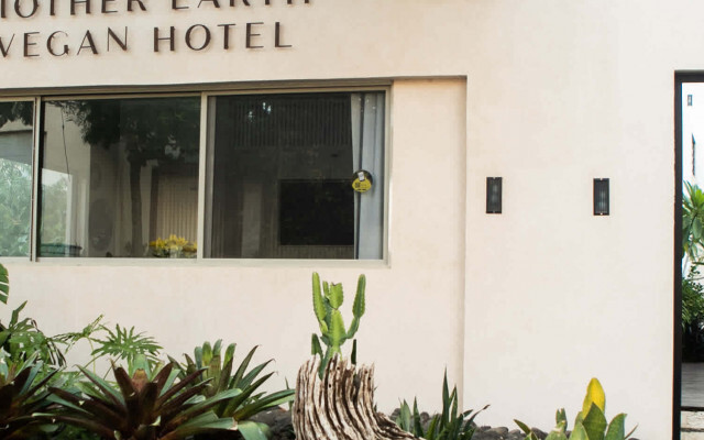 Mother Earth Luxury Boutique Hotel
